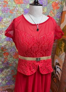 Elegant Red Lace Evening Gown