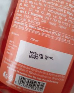 Santoor Shower Gel -Brightening Skin
