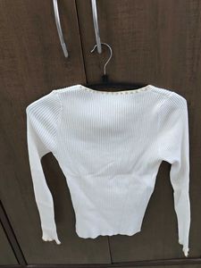 Elegant White Ribbed Top