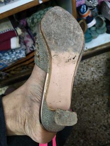 Embellished Party Wear Heels In 39 Number