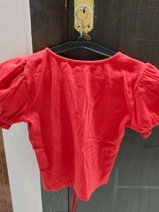 Chic Red Ruched V-Neck Crop Top
