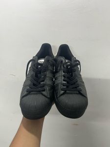 Adidas Superstar Sneakers