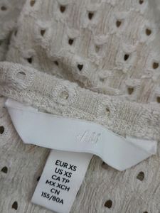 H&amp;M Beige Fitted Crop Top