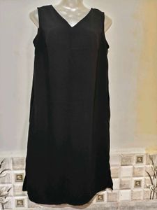Classic Black V-Neck Midi Dress