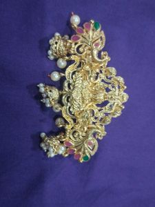 Exquisite Gold Plated hair clips 🤩