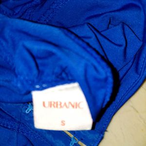 URBANIC Sweetheart Neck Crop Top
