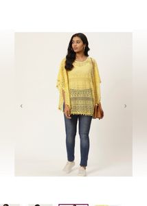 COTTINFABTextured Round Neck Top with Lace Detail