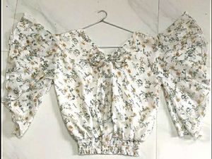 Floral Print Off-Shoulder top