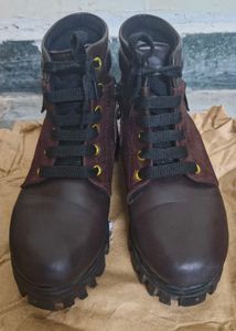 Stylish Women's Boots