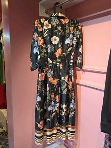 Chic Floral Midi Dress