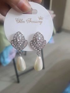 Elegant Pearl Drop Earrings