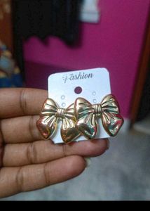 Cute Golden Bow Earrings