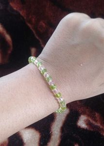Delicate stretchable Beaded Bracelet