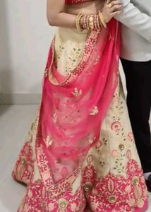 Elegant Lehenga Choli Set Pink And Cream Colour