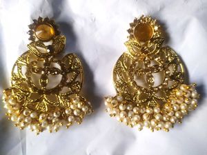 Golden Pearl Earring Tika Set