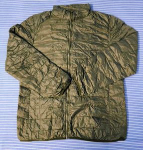 Lightweight Puffer Jacket with Original Feather.
