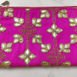 ETHNIC HAND PURSE