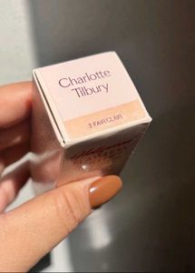 Hollywood flawless filter skin tint foundation
