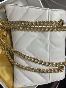 Chic Quilted White Shoulder Bag