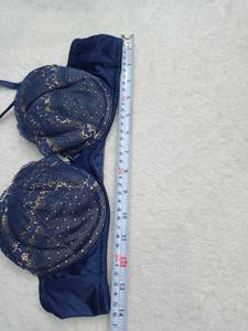 💚 32 D Size Pedded Bra