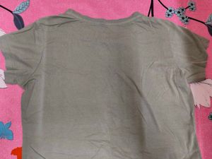 Cool Guitar Print T-Shirt