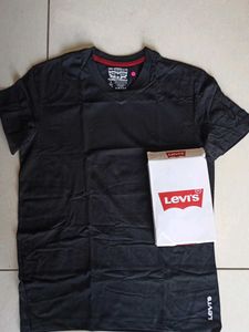 Levi's Black V-Neck T-shirt