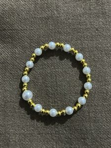 Chic Pearl & Gold Beaded Bracelet