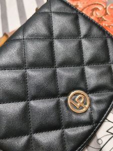 Lino Perros Sling Bag