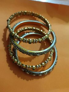 Set of 4 Vintage Beaded Bangles