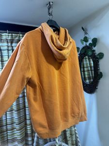🧡 H&amp;M Mustard Graphic Hoodie