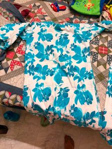 Beautiful Floral Print Kurta