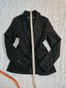H&M Classic Black Blazer bust 34