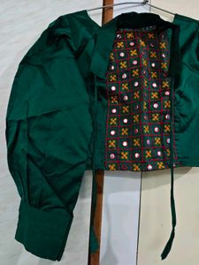 Embroidered Stylish Blouse ☘️