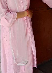 Elegant Pink Kurta Set with Sequins