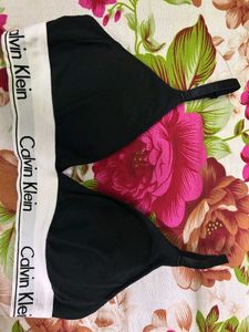 Calvin Klein Bra panty set
