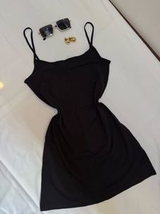 H&amp;M Combo Of 2 Spaghetti Tops (black &amp; White)