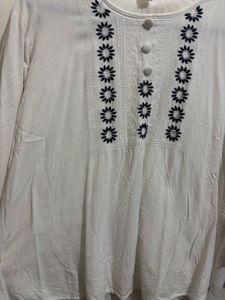 White Kurta with Floral Embroidery