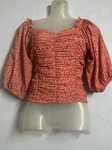 TOKYO TALKIES branded Floral Square Neck Top