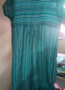 Round Next Straight Maternity Gown