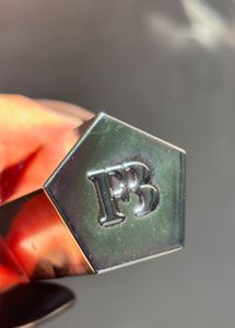 Fenty Beauty Gloss Bomb possie VII set