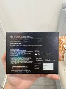 Faces Canada Starry Eyes Eyeshadow Palett