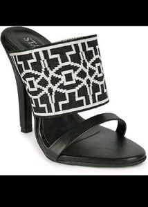 combo Chic Black &amp; White Patterned Heeled Mules