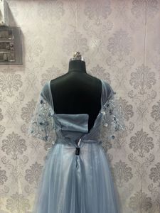 Elegant Blue Tulle Evening Gown