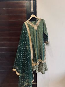 Elegant Green Kurta Set Mehndi special