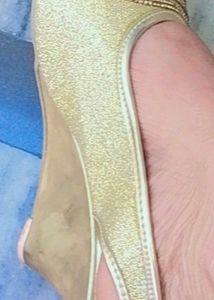 Lady Sandal Heel Colour (Goldan)  This Is Tiet For Me   Use Only One Time