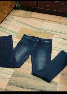 Men's Classic Fit Dark Wash Jeans