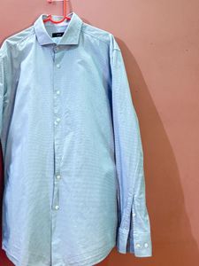 HUGO BOSS Men's Light Blue Patterned Dress Shirt