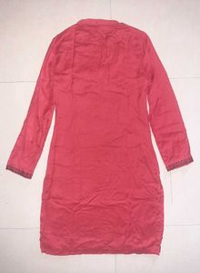 ❤ Rare Global Desi Red Embroidered Kurti