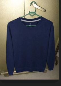 navy blue sweatshirt