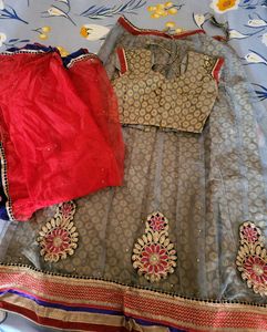 Elegant Lehenga Choli Set